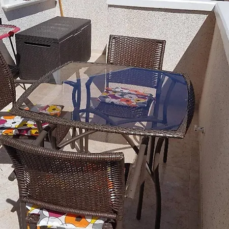 Owner Solidarity - Reduction Of Prices - 8 Apartment *